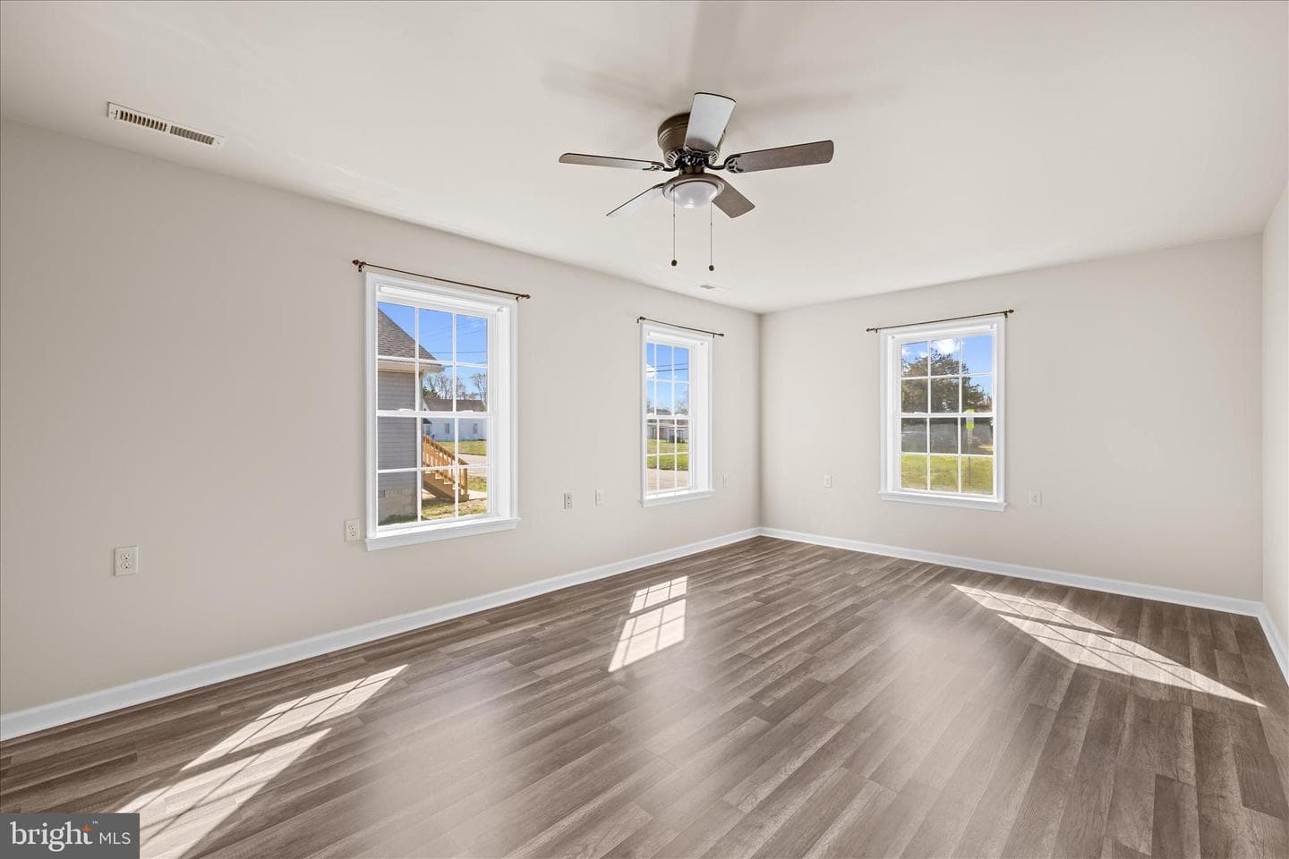 203 Branch Street photo 9