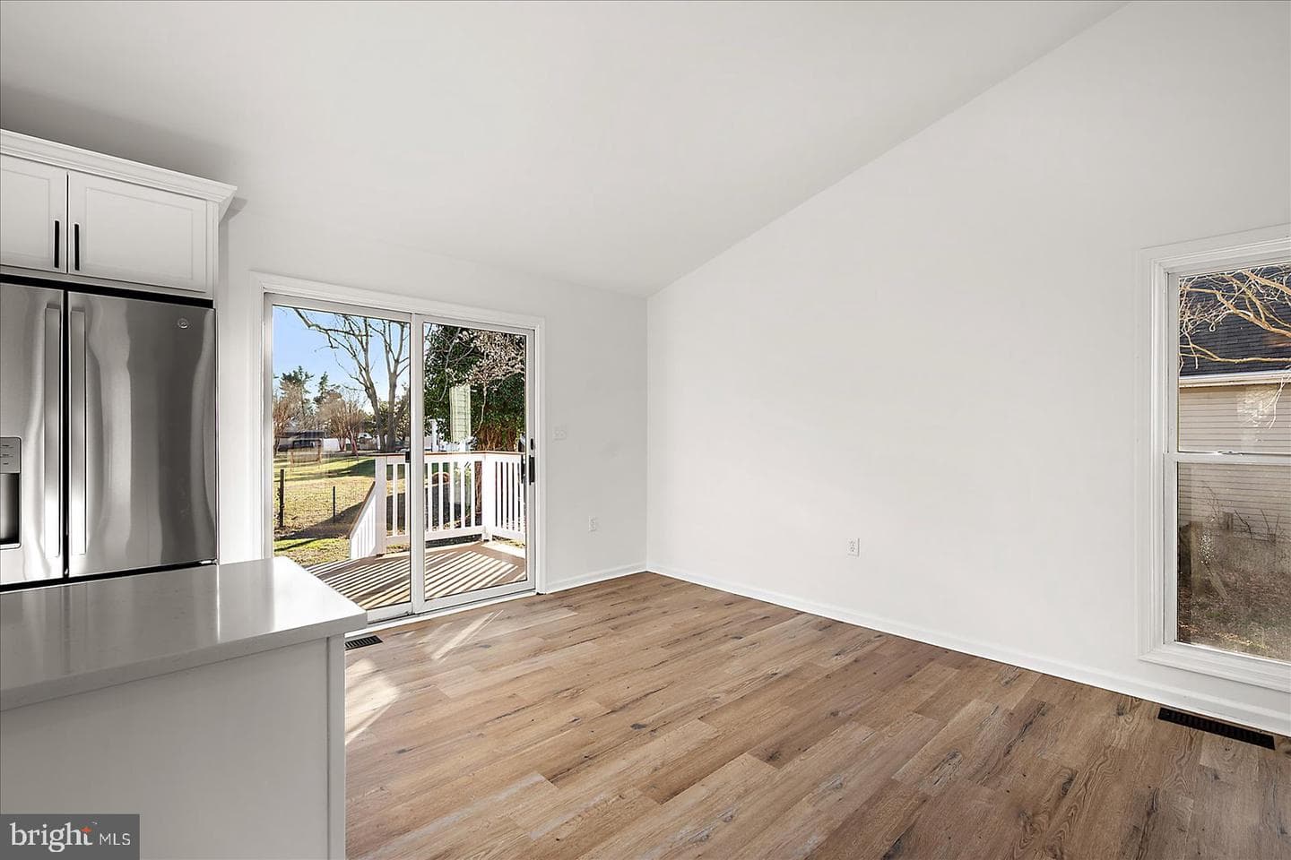 302 Franklin Avenue photo 19