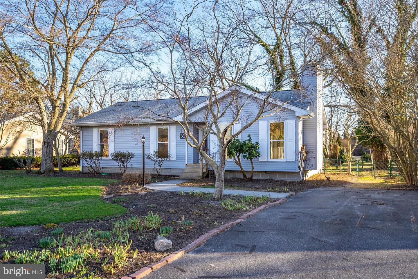302 Franklin Avenue photo 5
