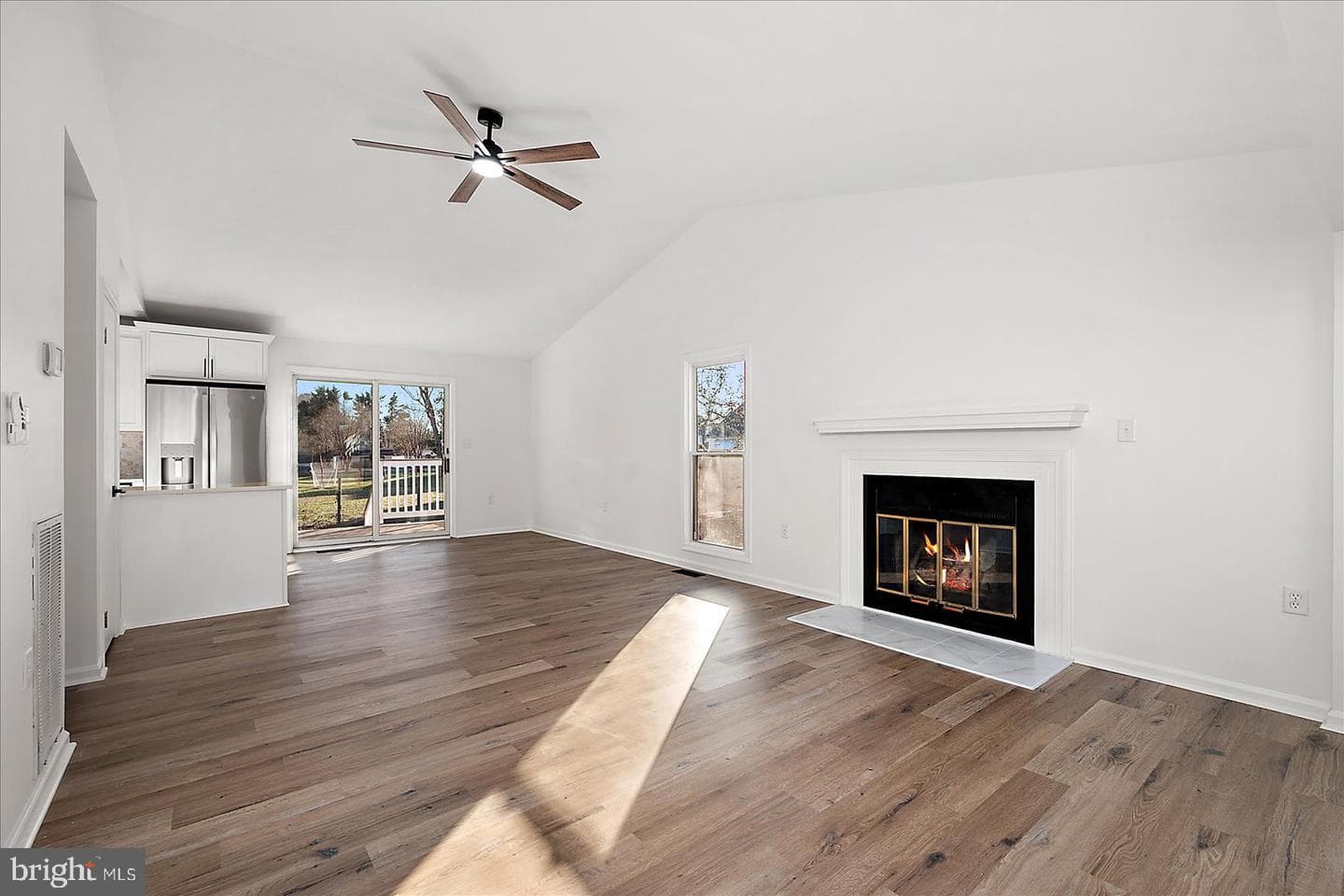 302 Franklin Avenue photo 6