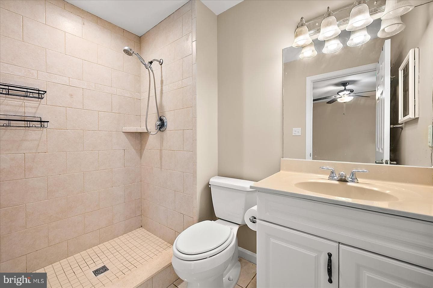 37 Watertown Road photo 23