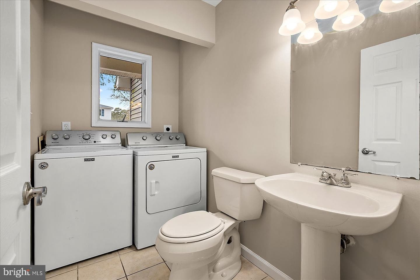 37 Watertown Road photo 36