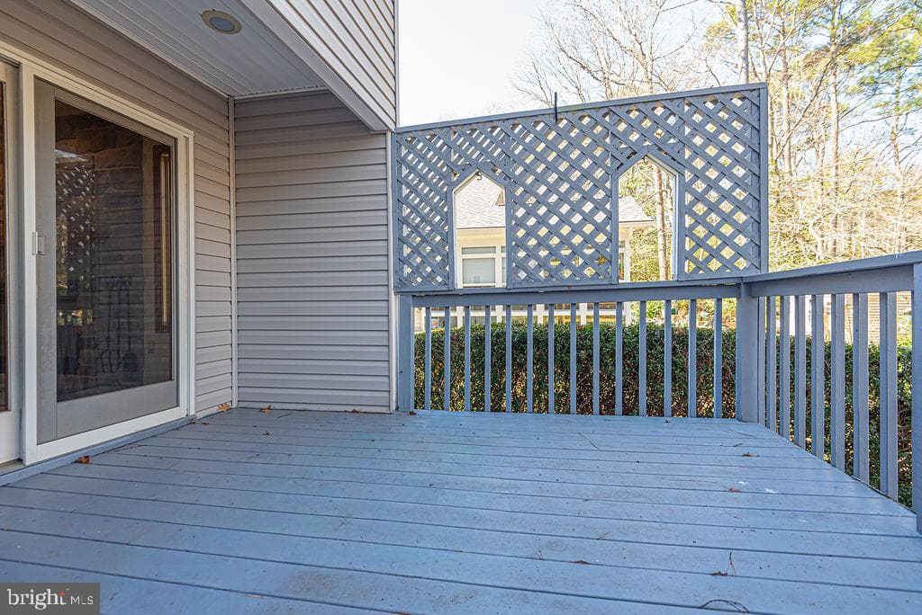 65 Cresthaven Drive photo 54