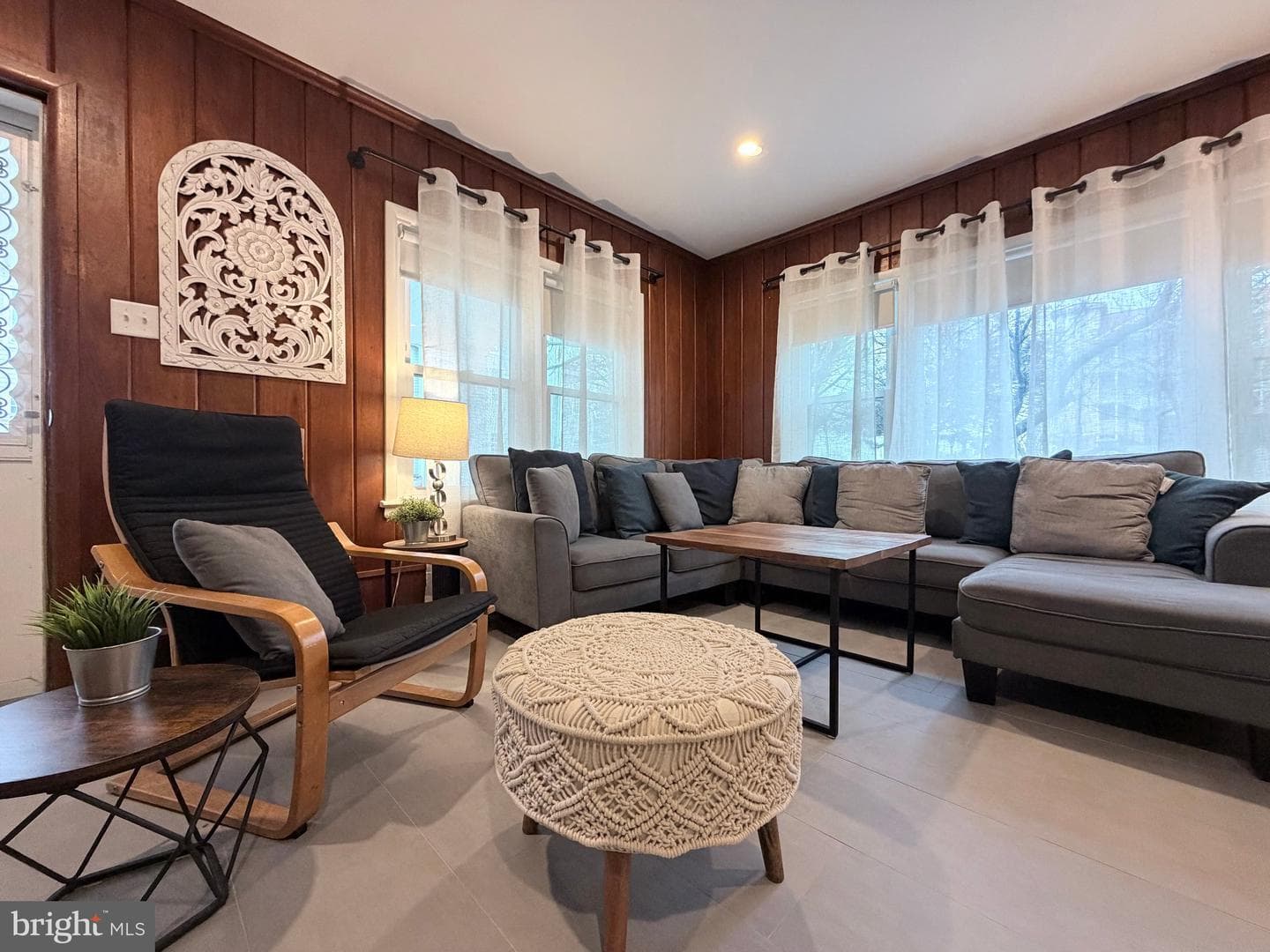 1407 N Saint Louis Avenue #1 photo 8