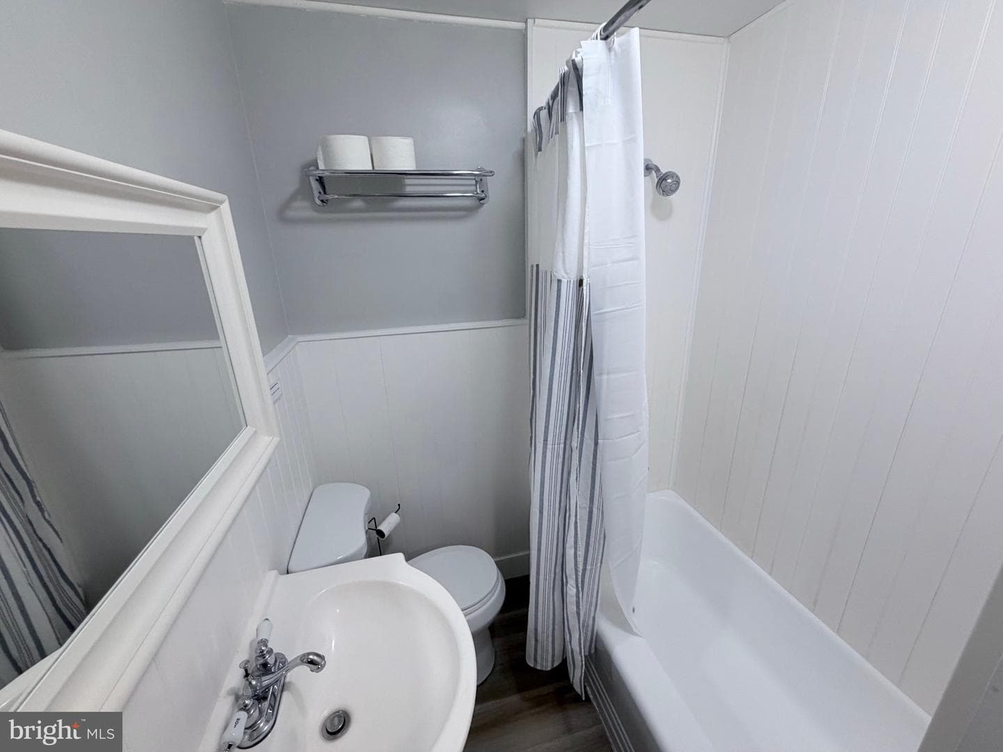 1407 N Saint Louis Avenue #5 photo 47