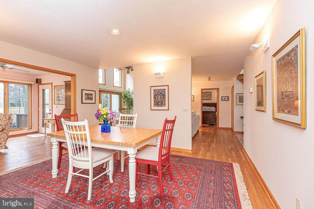 562 Ocean Parkway photo 17