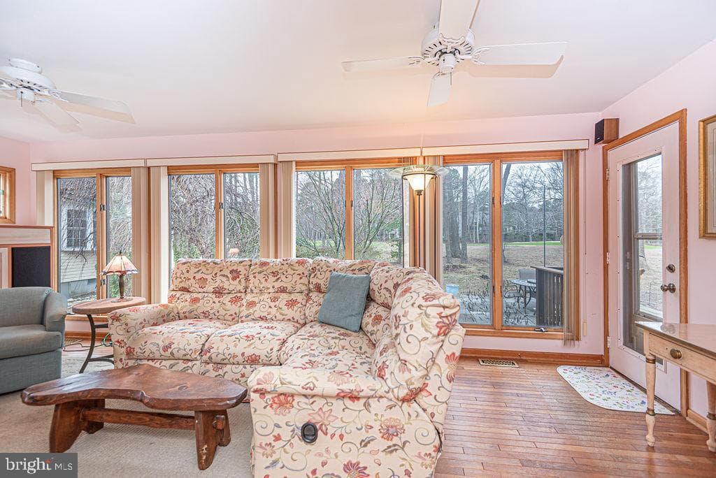 562 Ocean Parkway photo 18