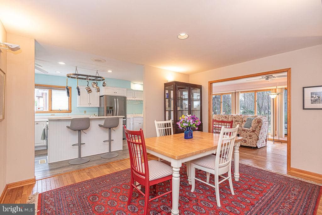 562 Ocean Parkway photo 39