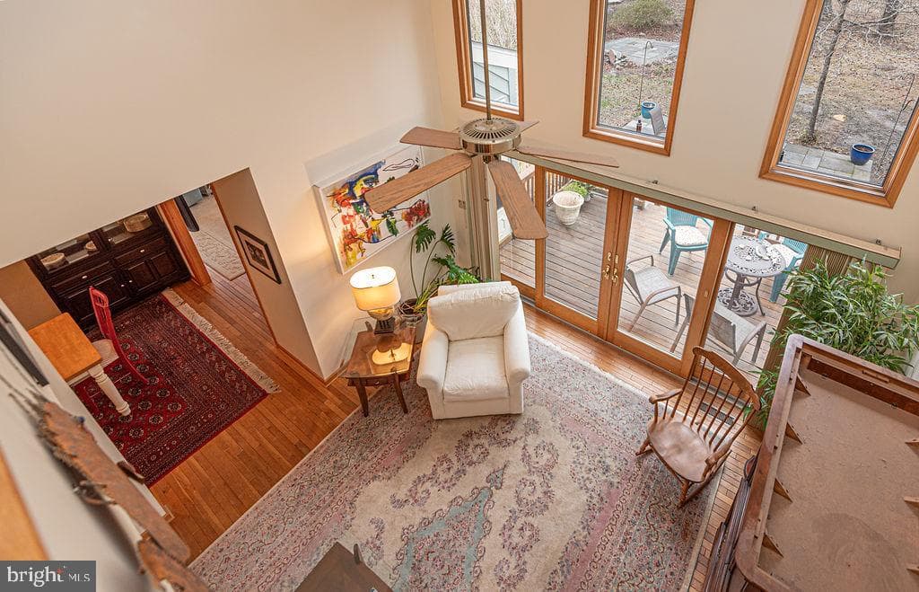 562 Ocean Parkway photo 45