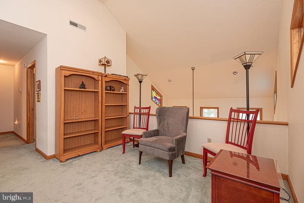 562 Ocean Parkway photo 46