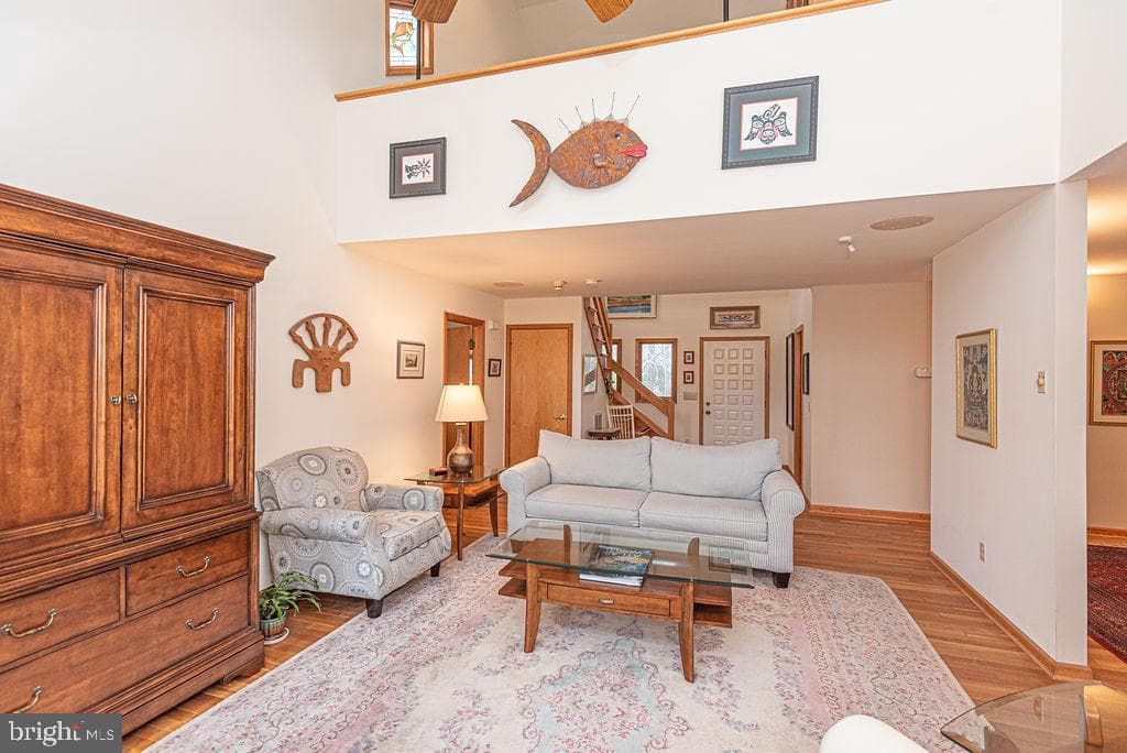 562 Ocean Parkway photo 5