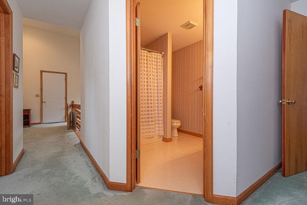 562 Ocean Parkway photo 53