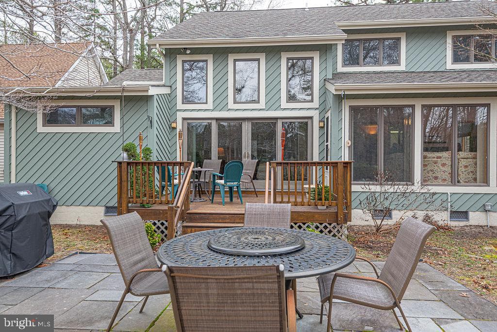 562 Ocean Parkway photo 64