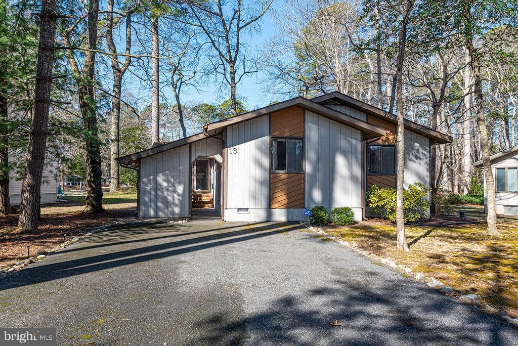 13 Drawbridge Road photo 35