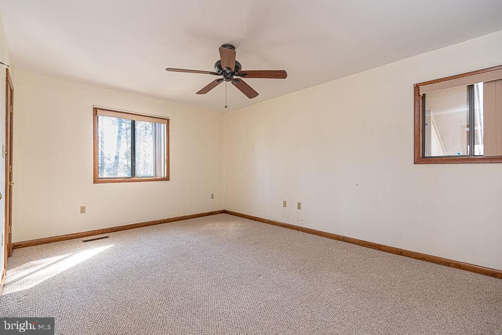 13 Drawbridge Road photo 49