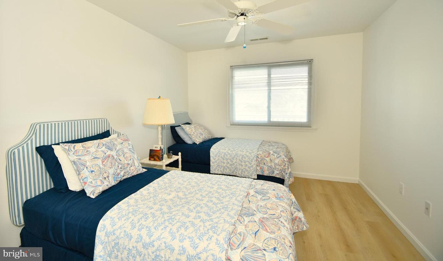 203 S Heron Drive #202a photo 21