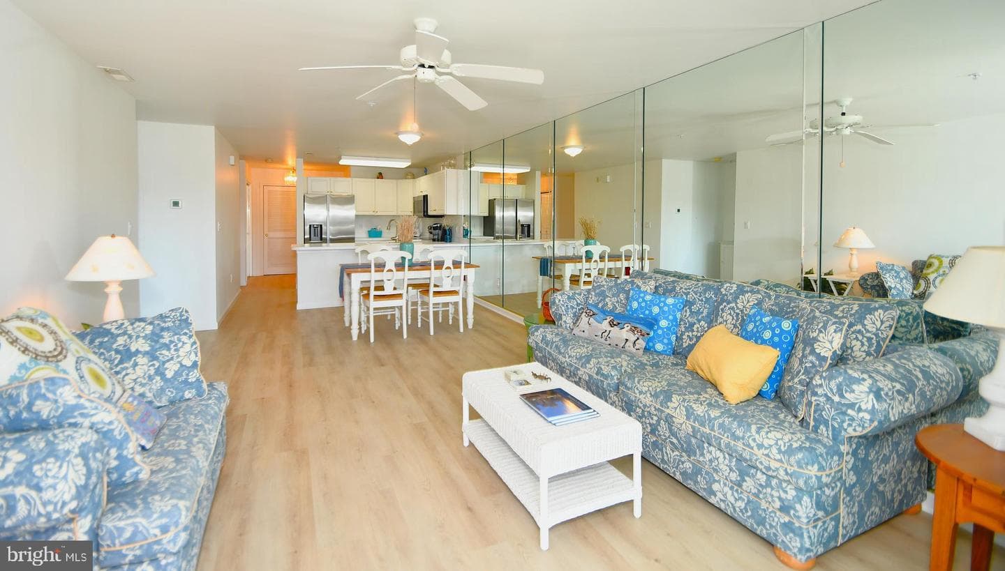 203 S Heron Drive #202a photo 5