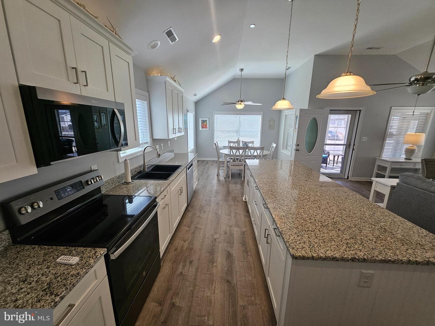 152 Sandyhill Drive photo 8