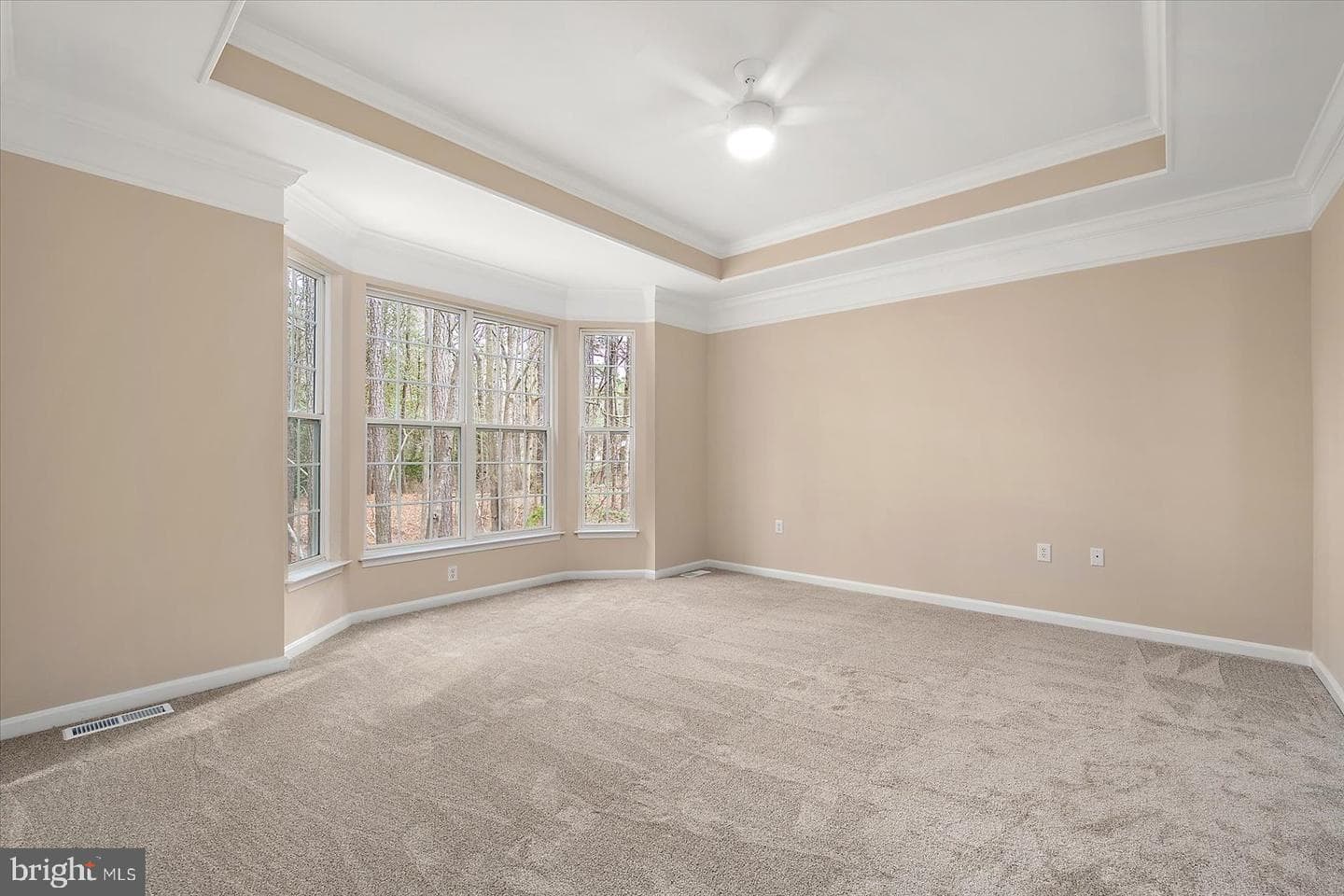 5 Chatham Court photo 24