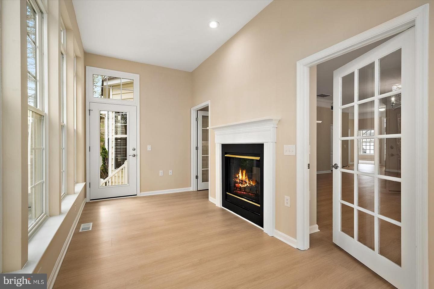 5 Chatham Court photo 37