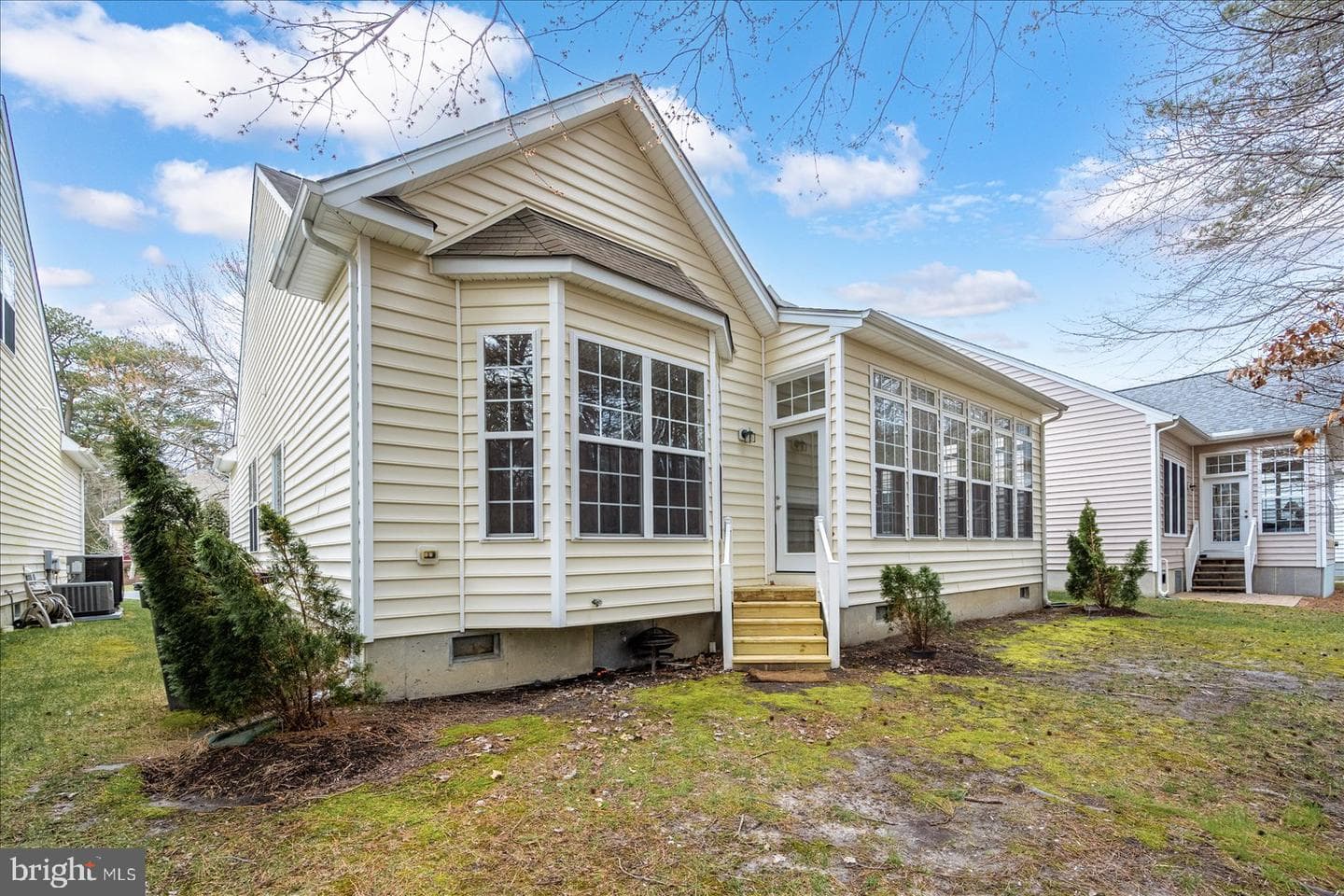 5 Chatham Court photo 39