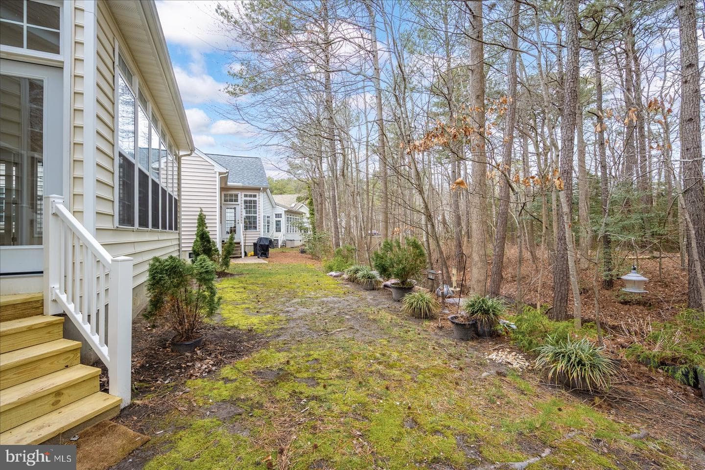 5 Chatham Court photo 42