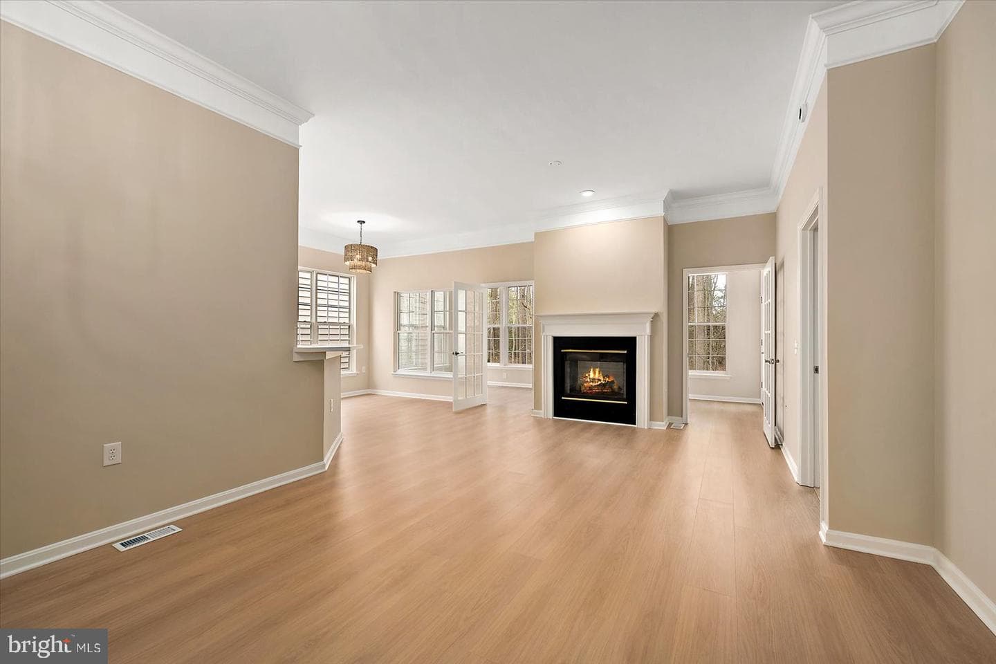 5 Chatham Court photo 9