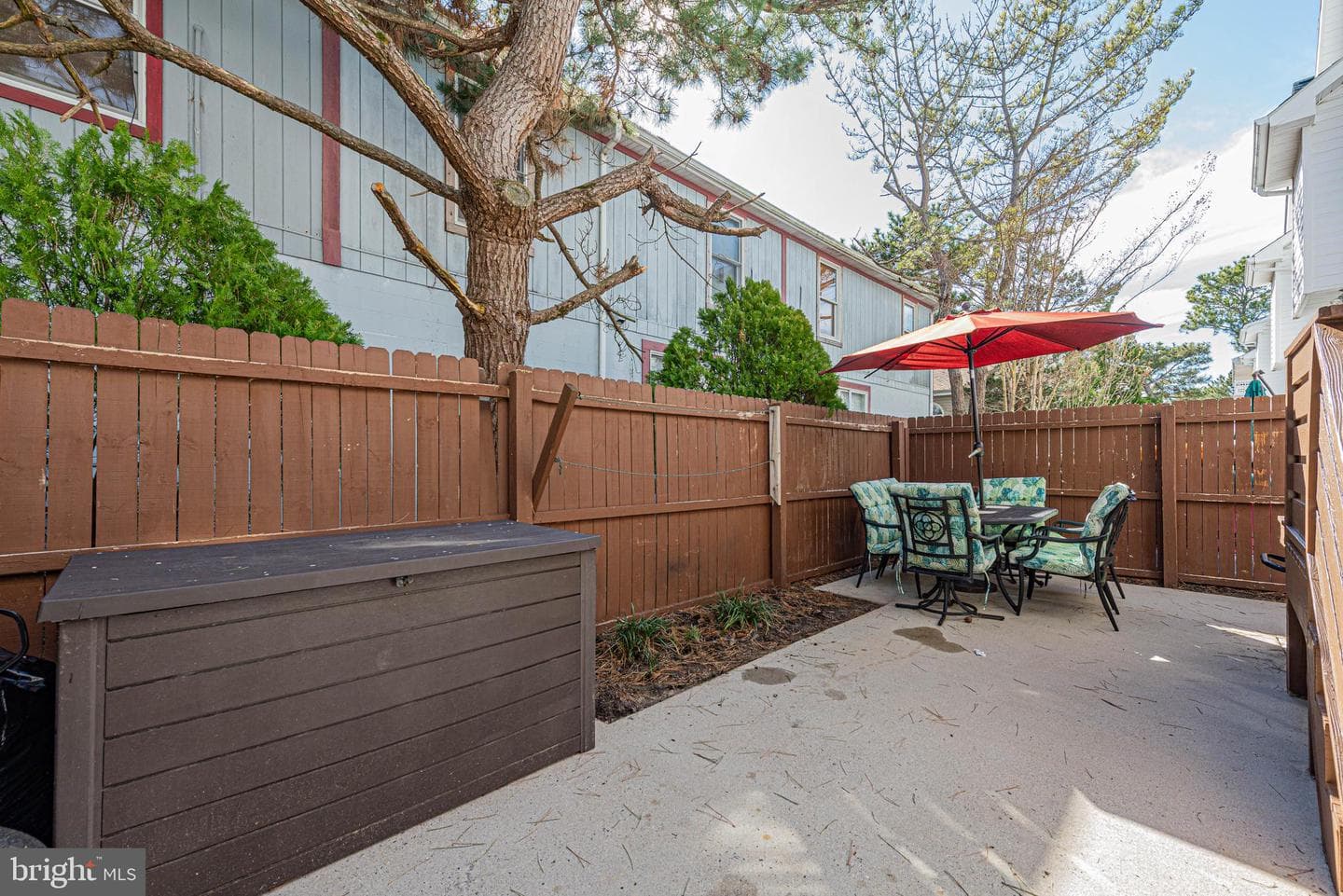 135 Captains Quarters Road photo 5