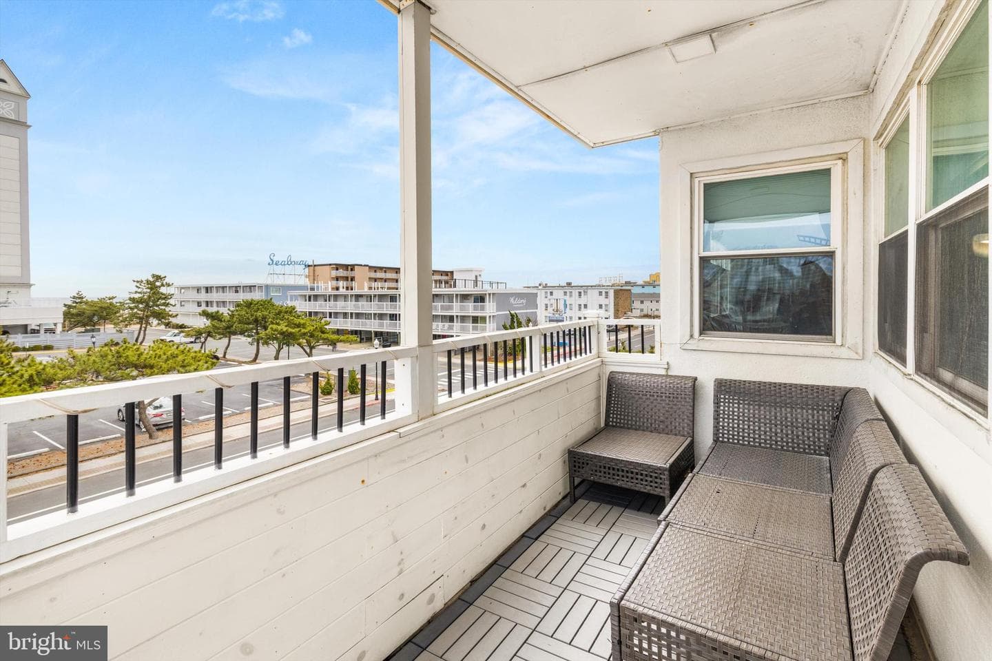 2801 N Baltimore Avenue #309 Holiday Plaza photo 14