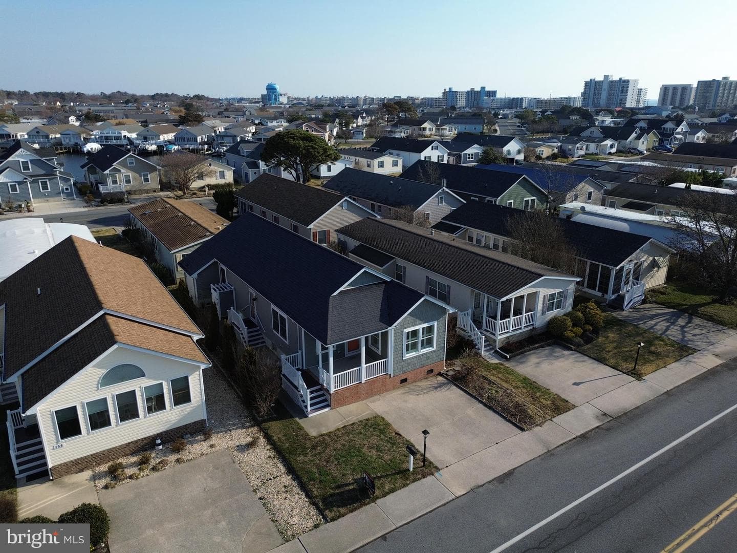 148 S Ocean Drive photo 2