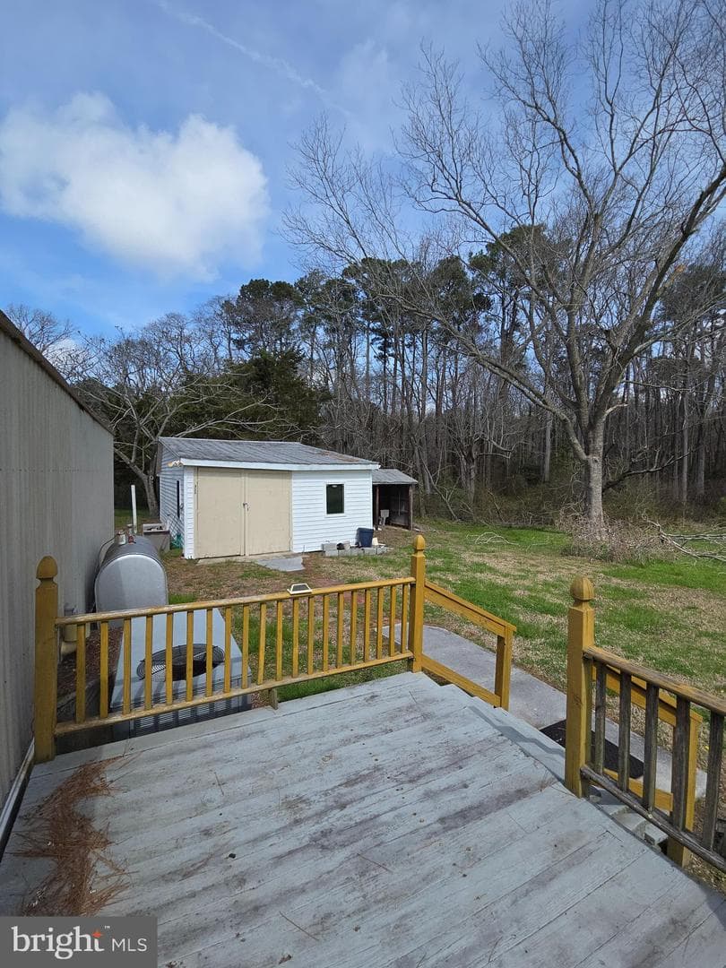 6945 Cherrix Road photo 14