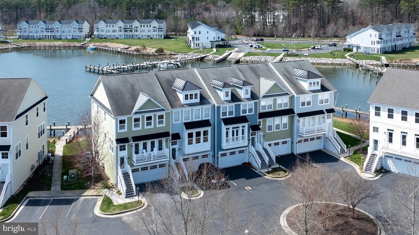 10900 Holystone Lane #402 photo 15