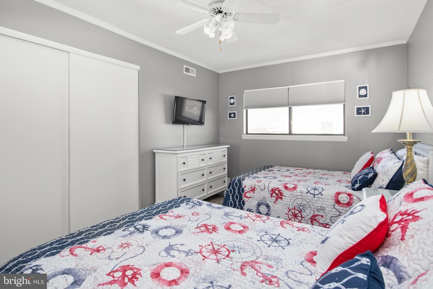 5505 Atlantic Avenue #301 photo 29