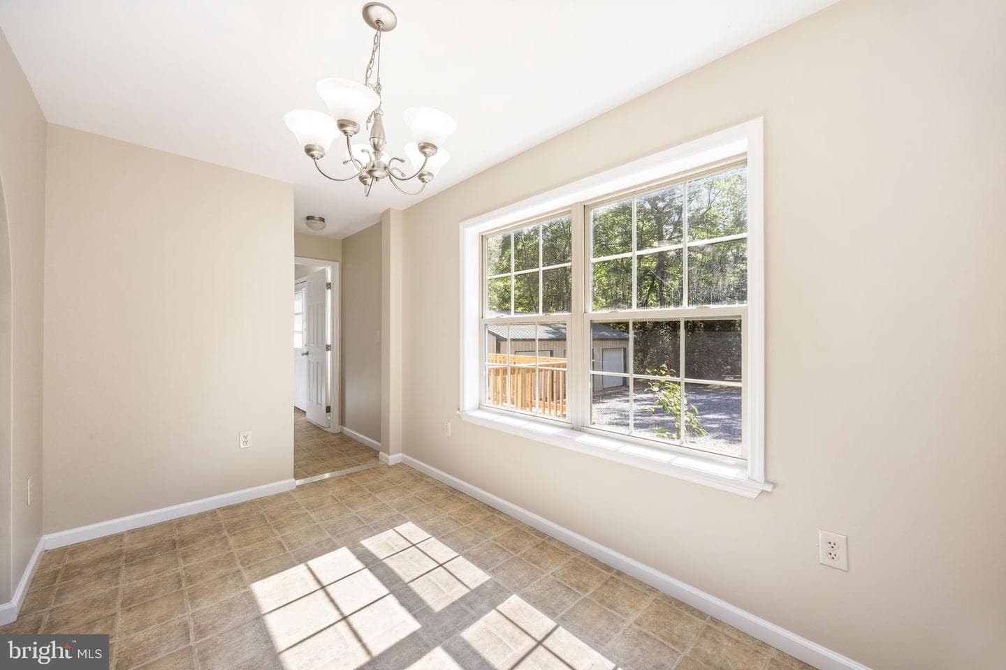 6635 Libertytown Road photo 12