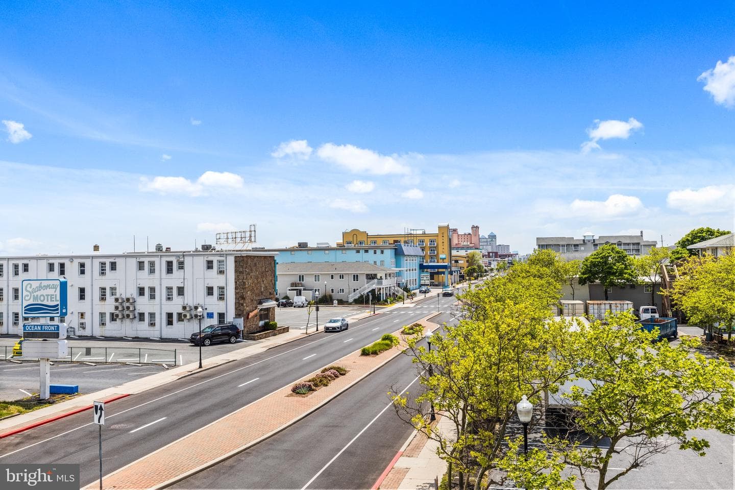 2801 N Baltimore Avenue #307 photo 5
