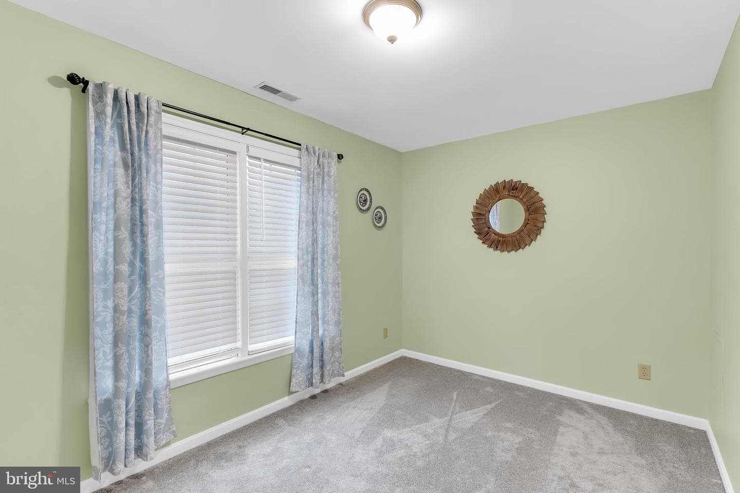 2120 Orchard Drive photo 27