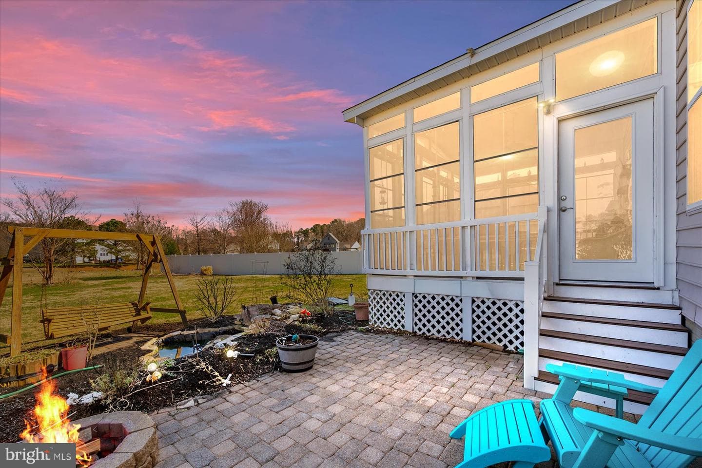 343 Dueling Way photo 2