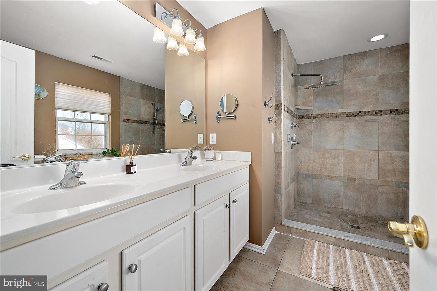 343 Dueling Way photo 35