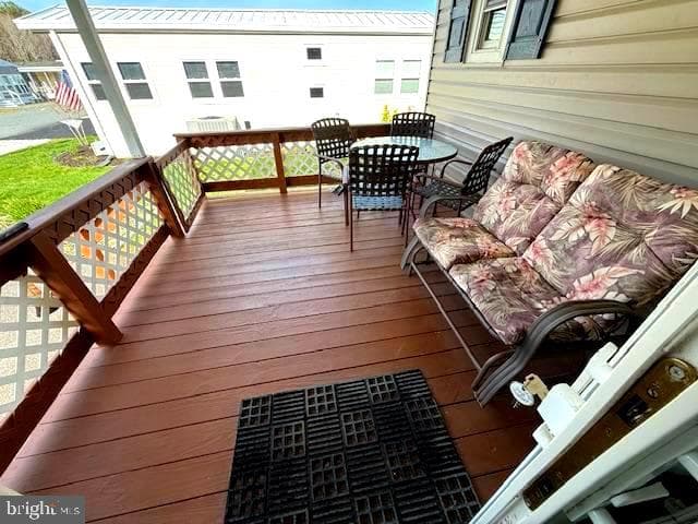 389 Seahawk Lane photo 8