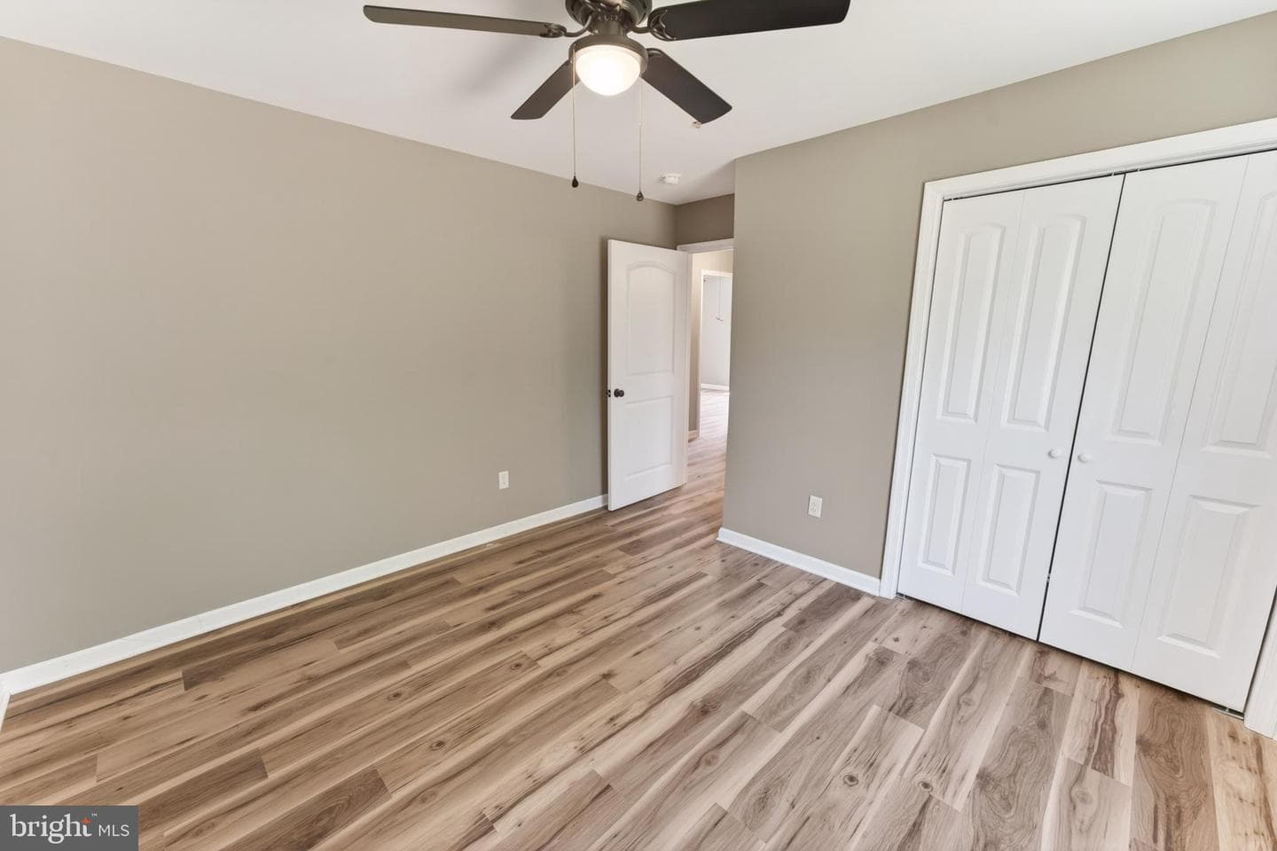 1200 Cedar Street photo 35