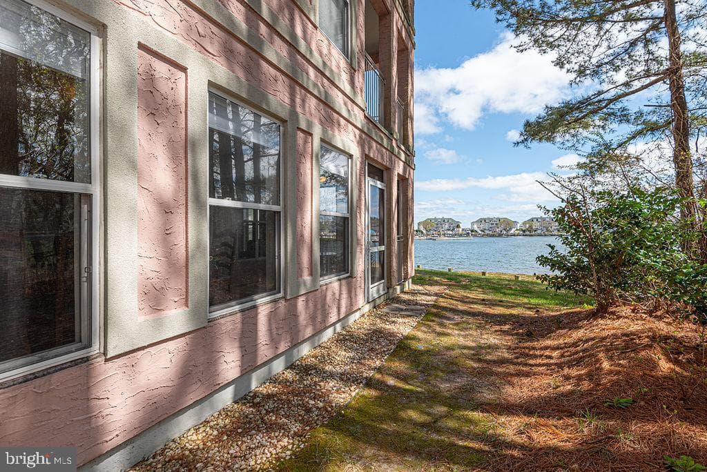 7710 Yacht Club Drive #314 photo 50