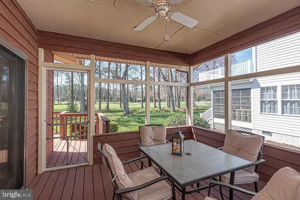 31 Watergreen Lane photo 2