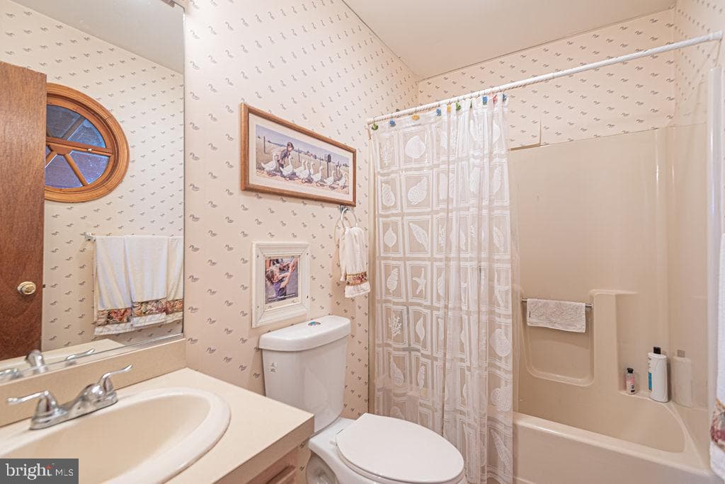 31 Watergreen Lane photo 29