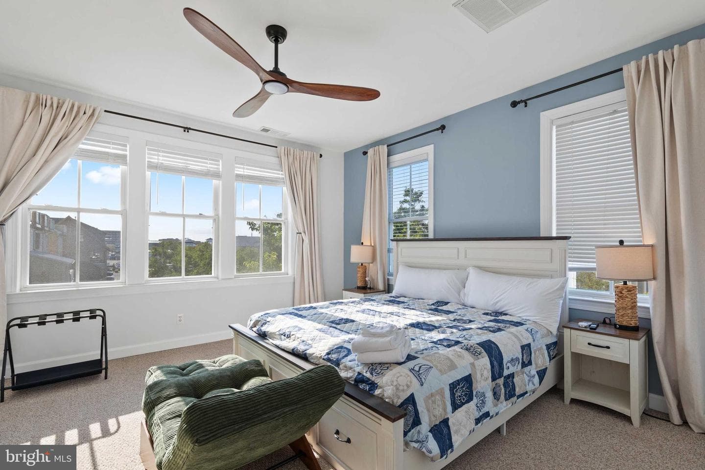 27 Island Edge Dr # 27C photo 42
