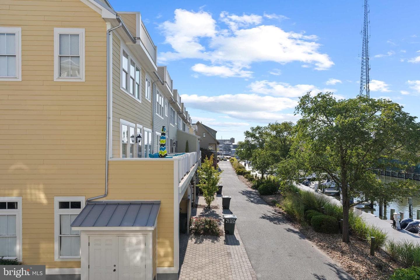 27 Island Edge Dr # 27C photo 68