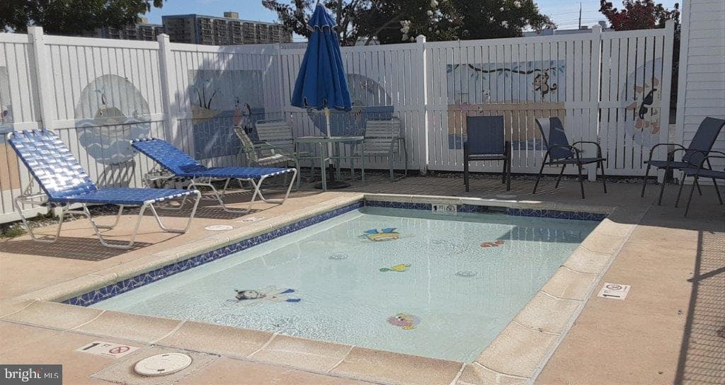 112 Sea Breeze Drive photo 44