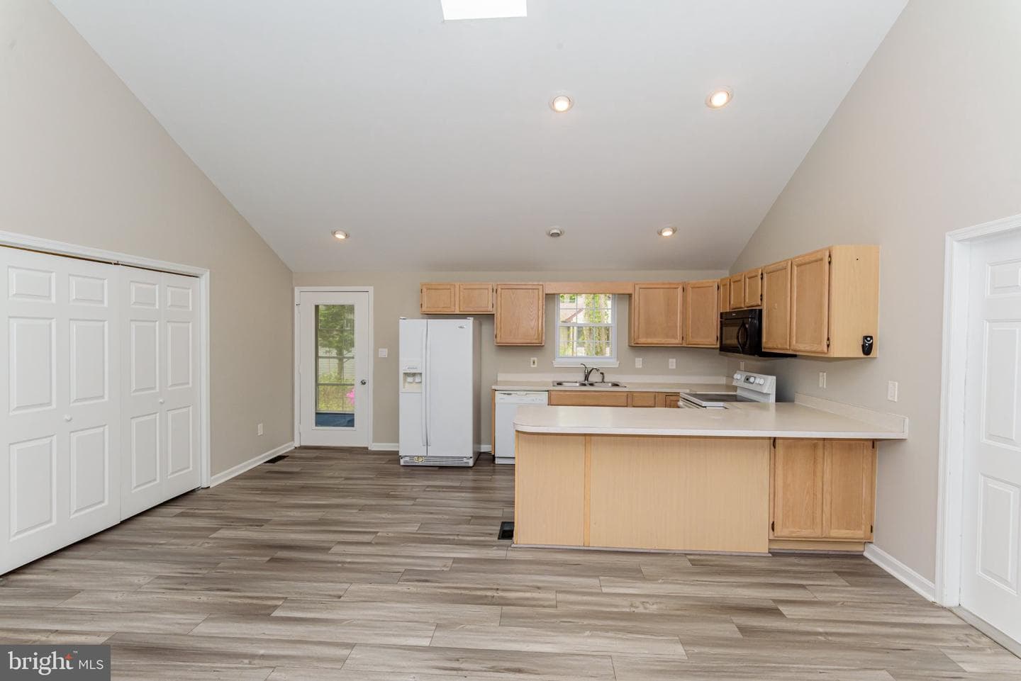 258 Ocean Parkway photo 17