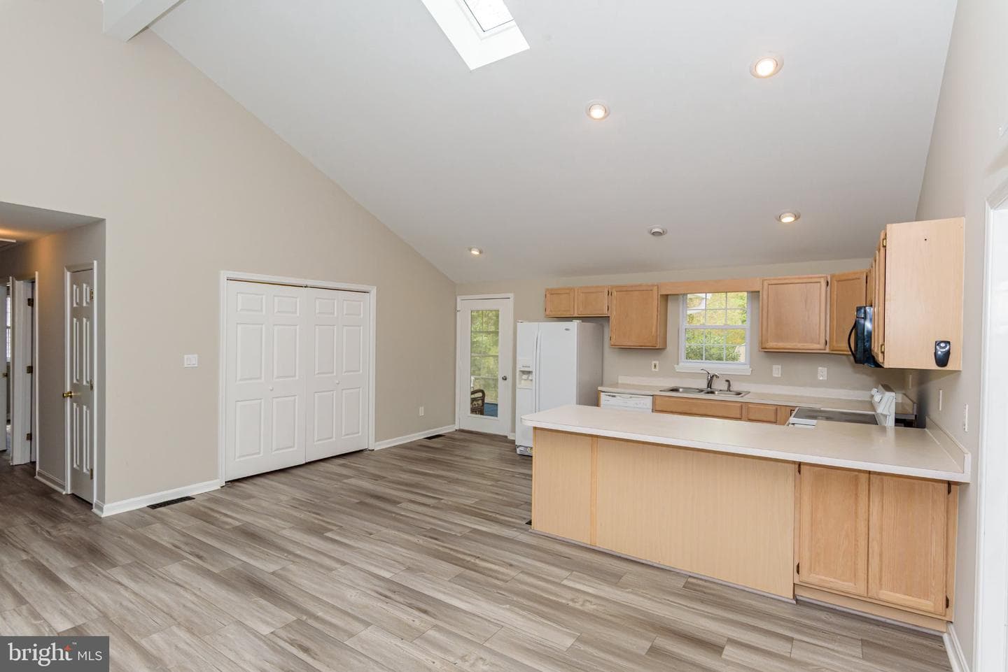 258 Ocean Parkway photo 18