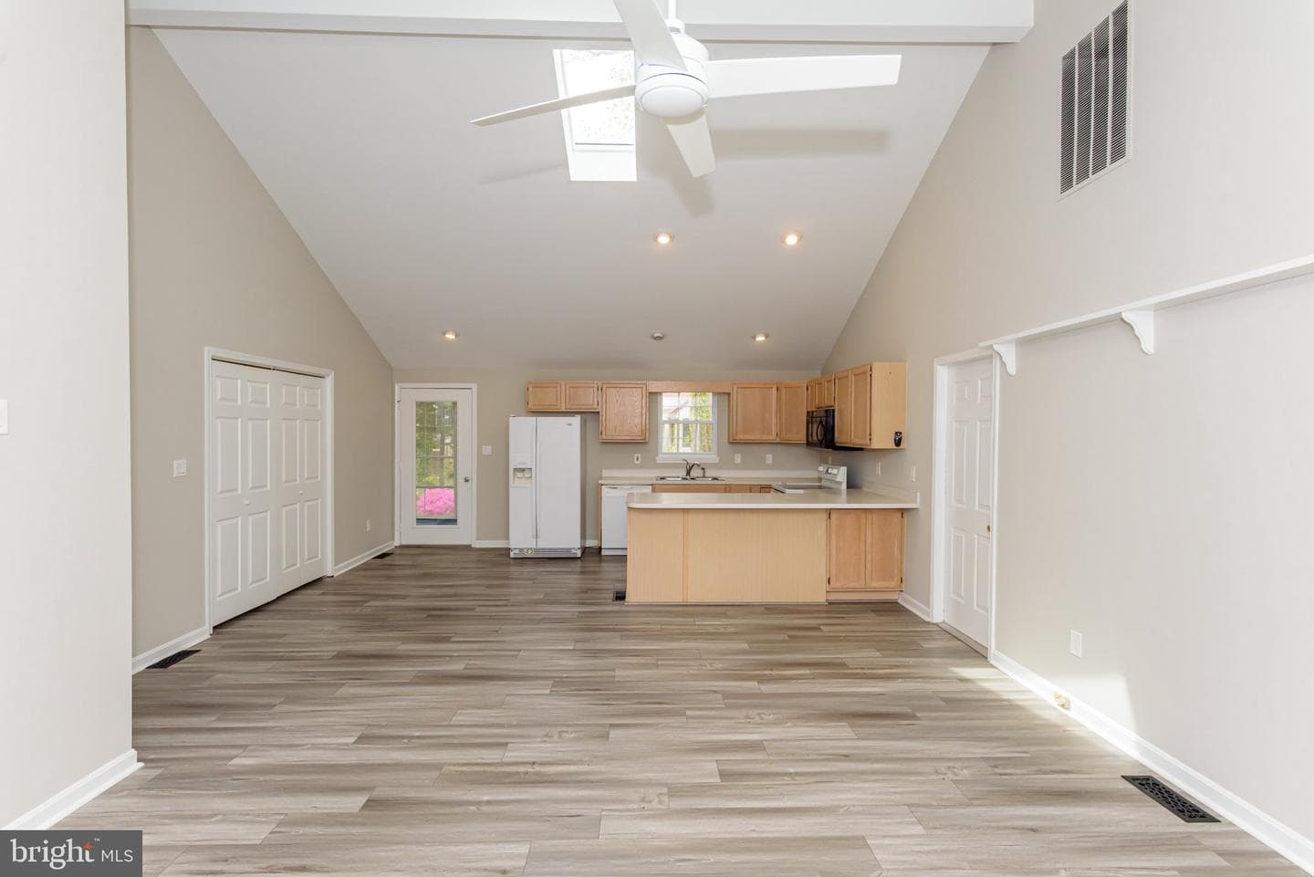 258 Ocean Parkway photo 19