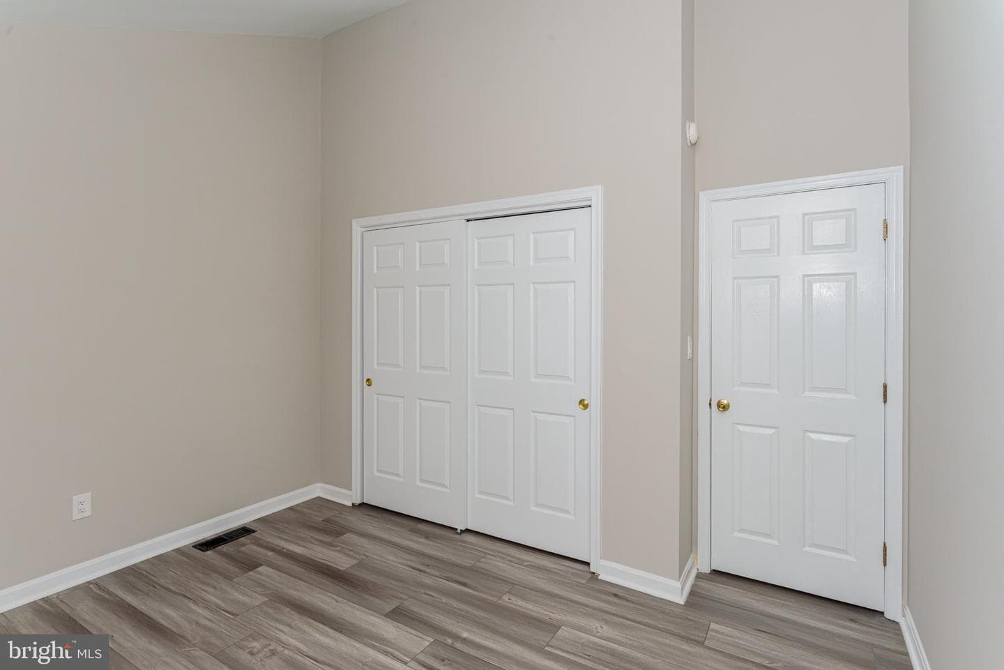 258 Ocean Parkway photo 27